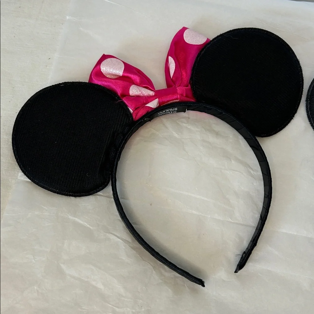 Disney Minnie Mouse Headbands (2) with Pink Polka Dot Bow. - Picture 6 of 7
